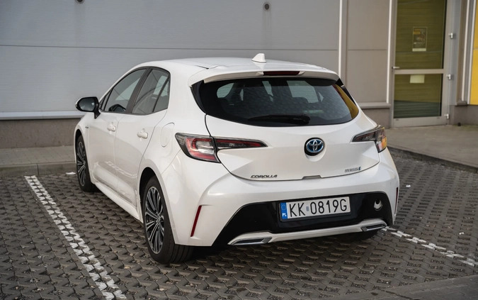 Toyota Corolla cena 74800 przebieg: 123000, rok produkcji 2020 z Opole Lubelskie małe 211